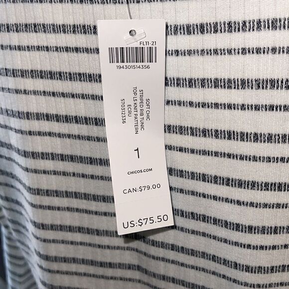 NWT Chico’s top  - Picture 5 of 5